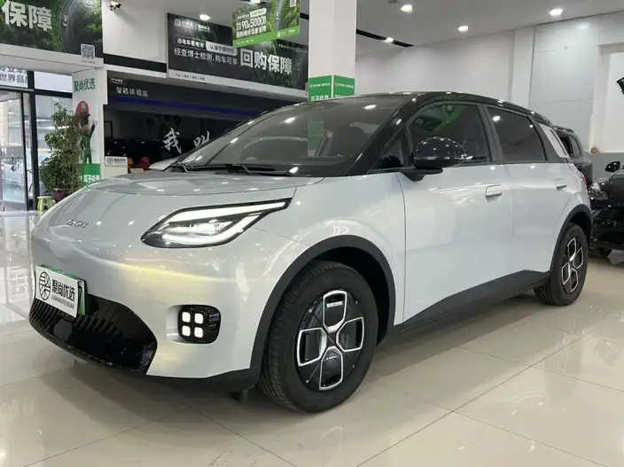 AION UT 2025 Model 420 Smart Edition – фото 1