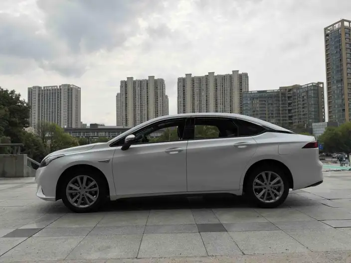 AION S 2022 Model Xuan 550 – фото 4
