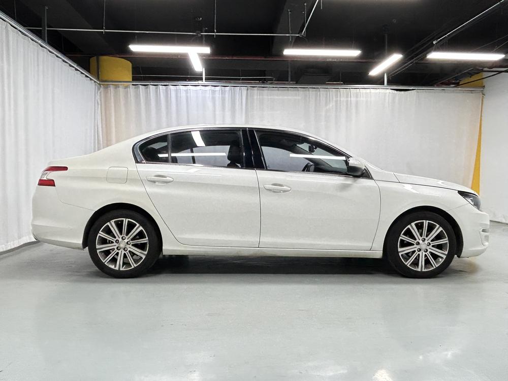 Peugeot 408 2014 1.8L Automatic Luxury – фото 8