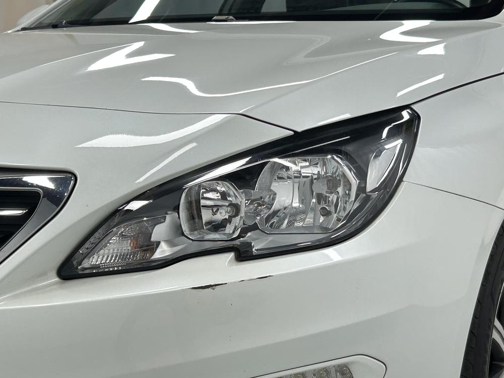 Peugeot 408 2014 1.8L Automatic Luxury – фото 12
