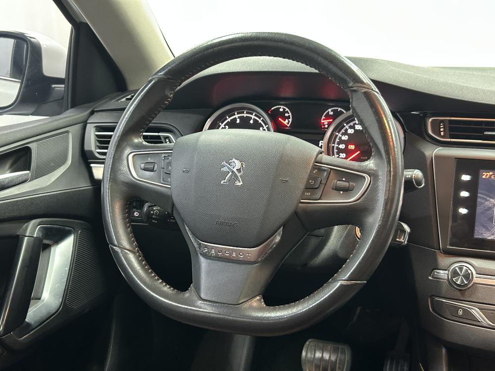 Peugeot 408 2014 1.8L Automatic Luxury – фото 16