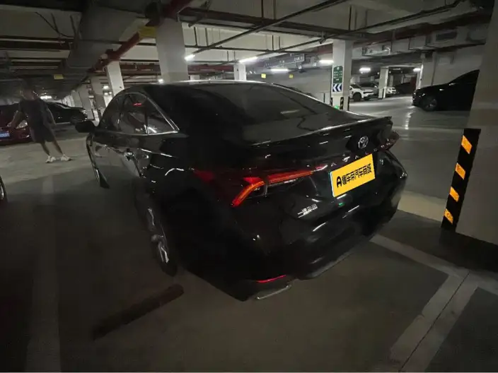 Toyota Avalon 2021 Model 2.5L Deluxe Edition – фото 4
