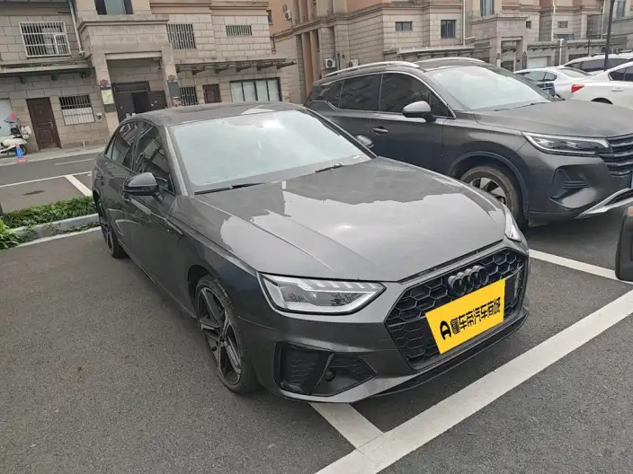 Audi A4 L 2024 Model 40 TFSI Luxury Dynamic Model – фото 3