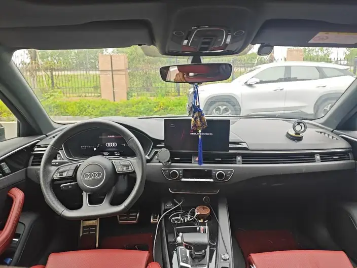 Audi A4 L 2024 Model 40 TFSI Luxury Dynamic Model – фото 5