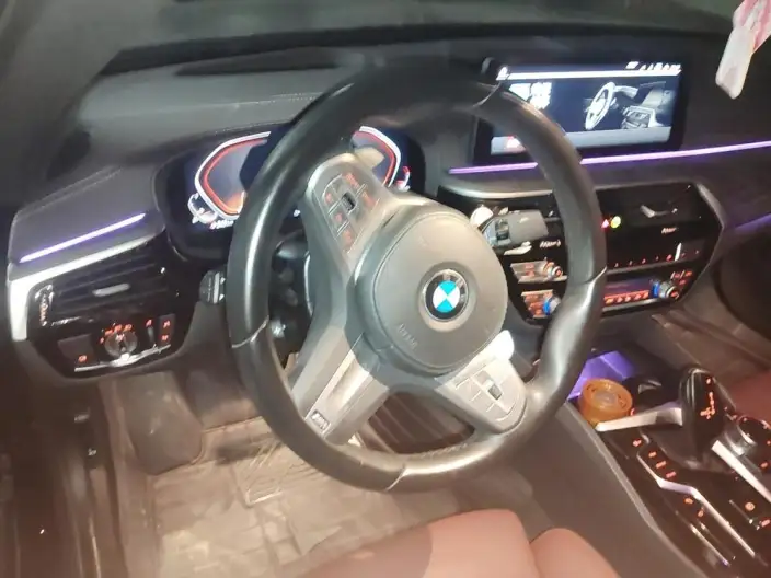 BMW 5 Series 2023 Model Facelift 530Li Exclusive Model M Sports Set – фото 7
