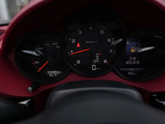 Porsche 718 2023 Model Boxster T – фото 8