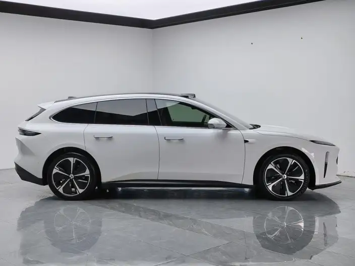 NIO ET5T 2024 Model 75kWh – фото 8
