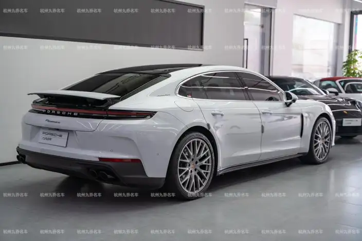 Panamera 2024 Model Panamera Executive Extended Edition 2.9T – фото 7