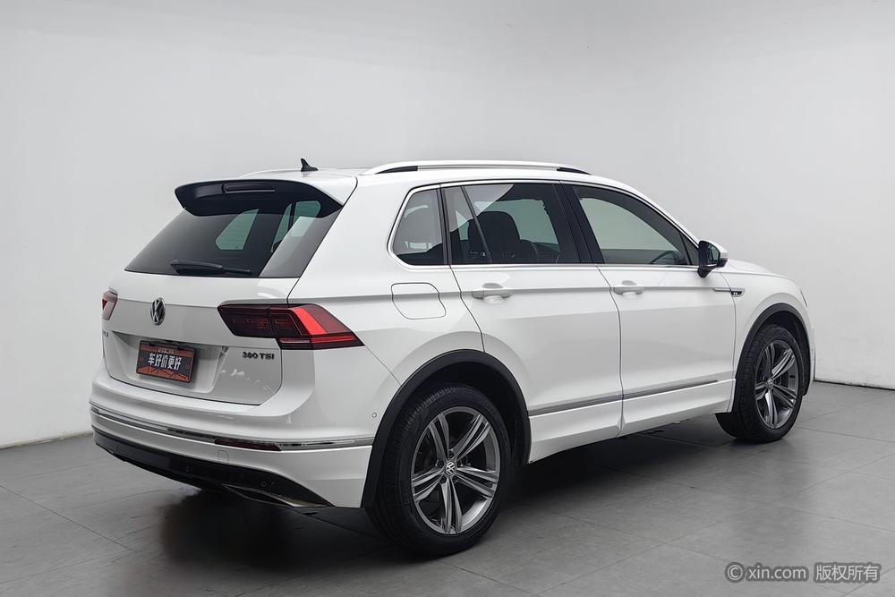 Tiguan Модель 2018 года 380TSI 4WD R-Line – фото 4