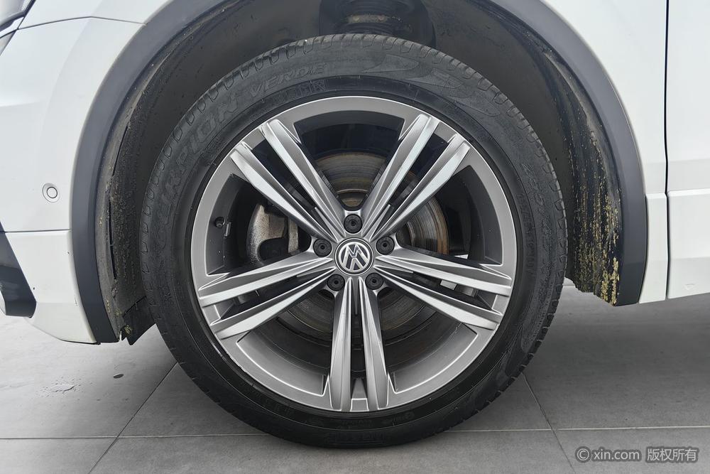 Tiguan Модель 2018 года 380TSI 4WD R-Line – фото 8