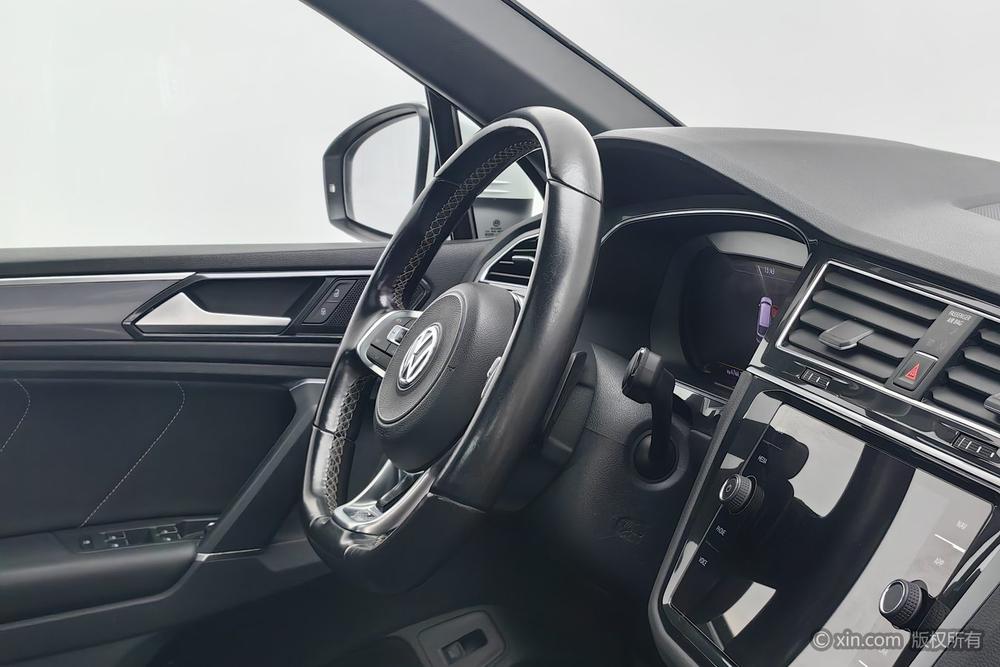 Tiguan Модель 2018 года 380TSI 4WD R-Line – фото 16