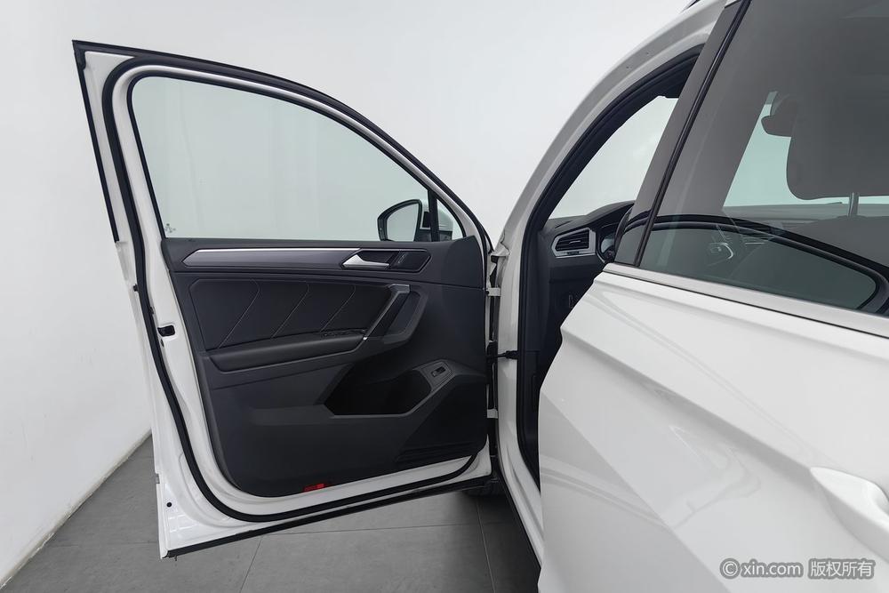 Tiguan Модель 2018 года 380TSI 4WD R-Line – фото 21