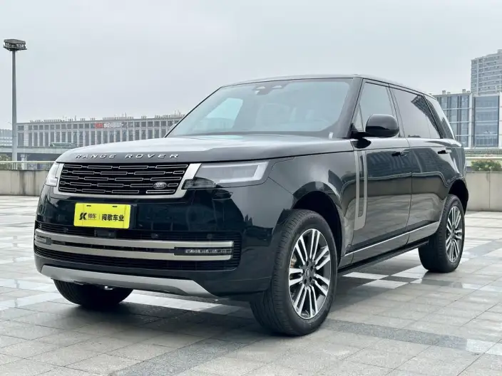 Range Rover 2024 Model 3.0 L6 400PS Shengshi Extended Edition – фото 1