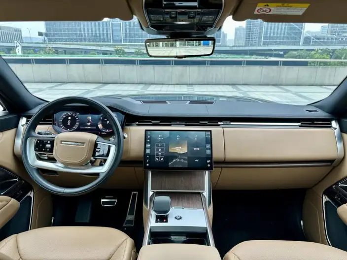 Range Rover 2024 Model 3.0 L6 400PS Shengshi Extended Edition – фото 7