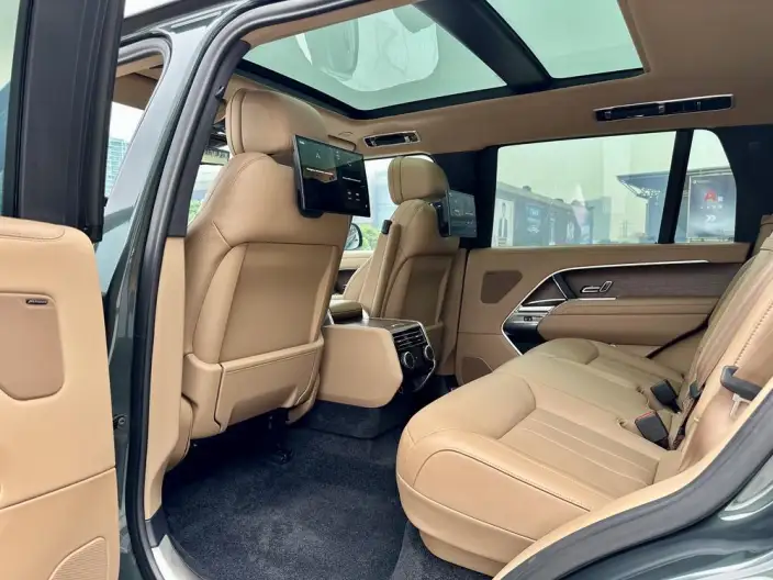 Range Rover 2024 Model 3.0 L6 400PS Shengshi Extended Edition – фото 10