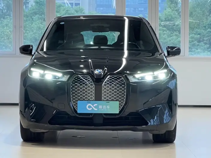 BMW iX 2022 Model xDrive40 – фото 2