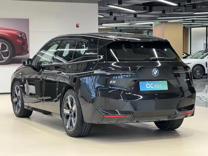 BMW iX 2022 Model xDrive40 – фото 4