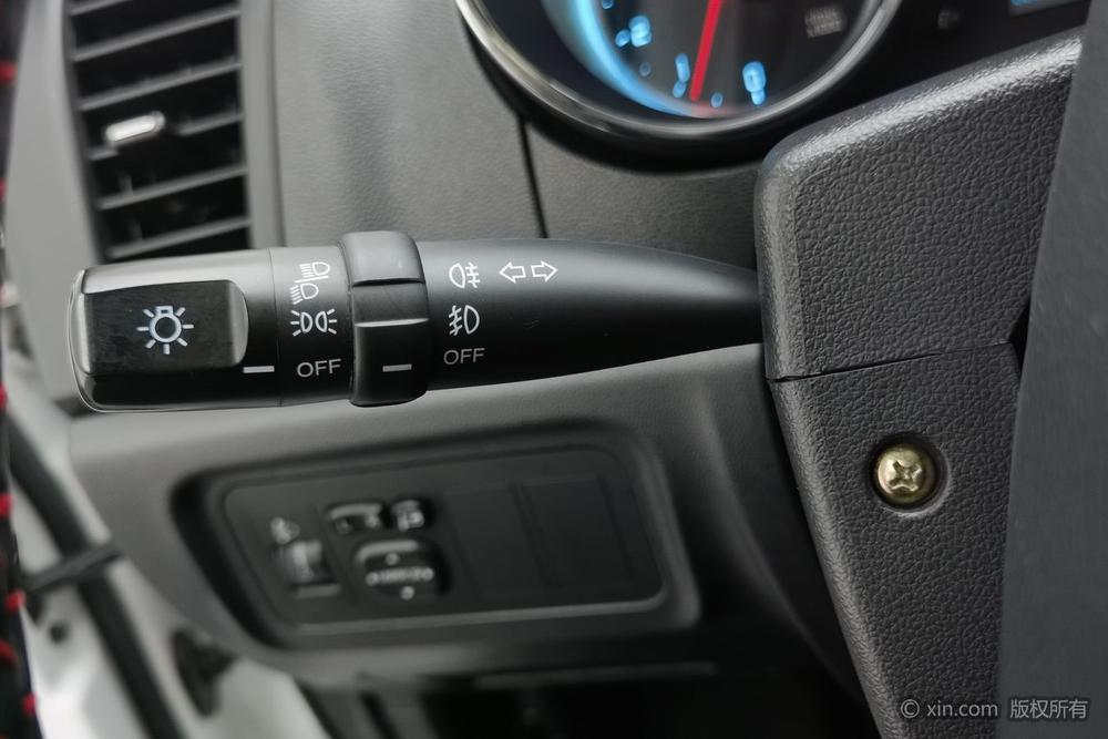 Changan CS35 2015 модификация 1.6L Manual Luxury National IV – фото 17