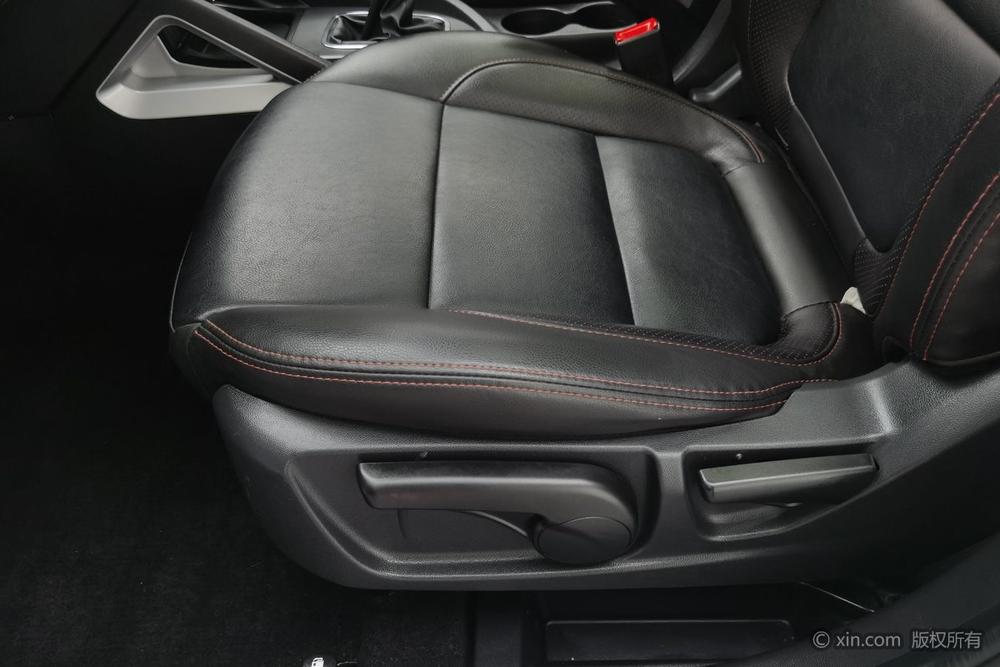 Changan CS35 2015 модификация 1.6L Manual Luxury National IV – фото 19