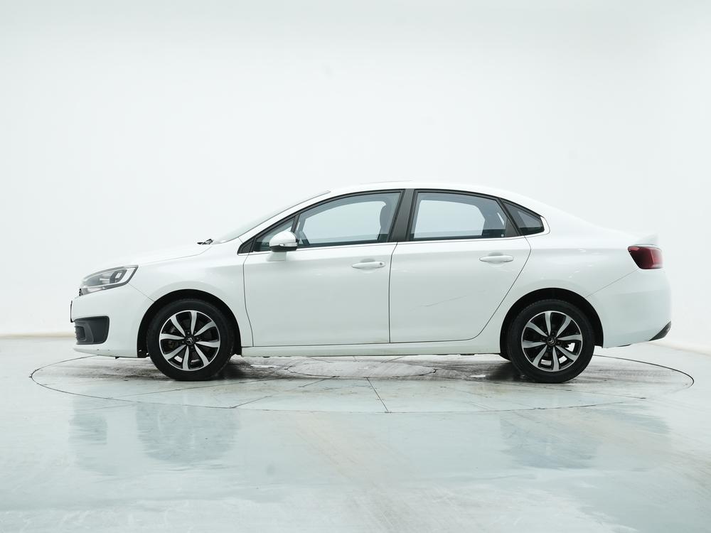 Citroën C4 Sedan Модель 2018 года 1.6L Automatic Luxury