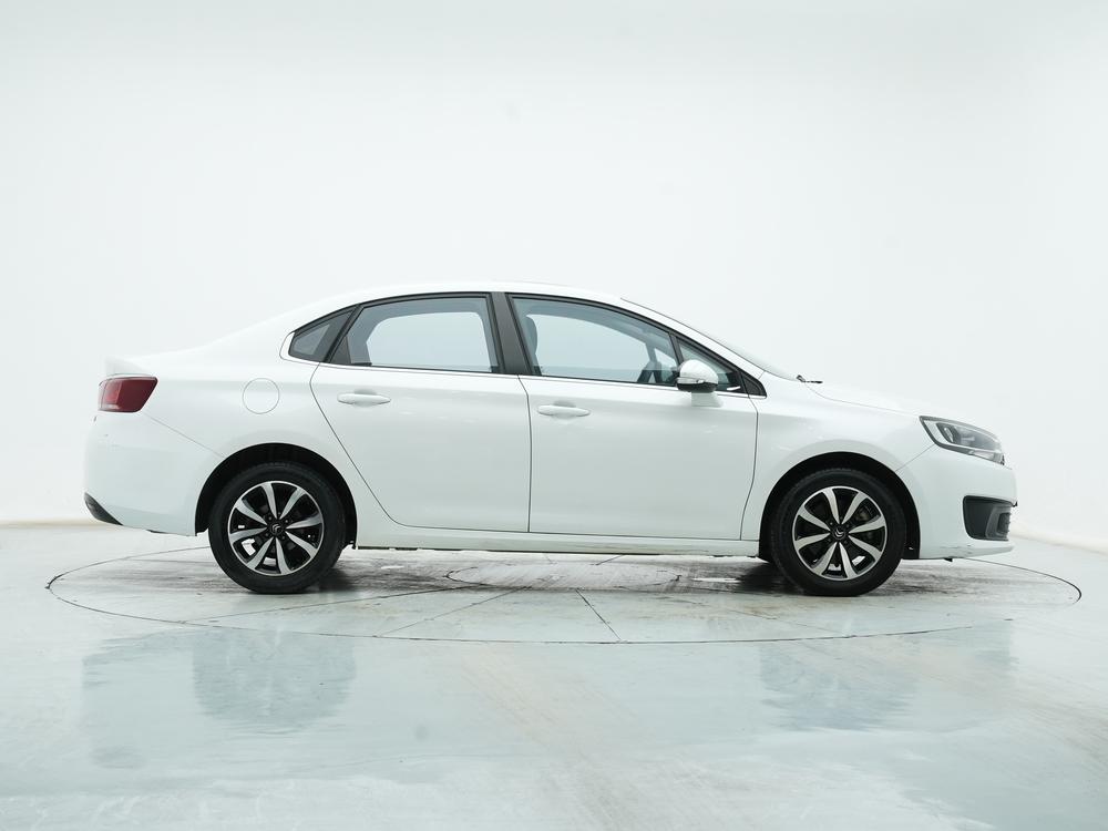 Citroën C4 Sedan Модель 2018 года 1.6L Automatic Luxury – фото 8