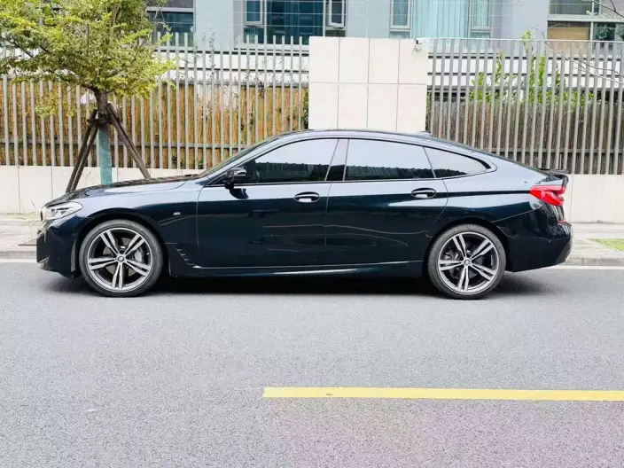 BMW 6 Series GT 2022 Model 630i M Sports Set – фото 3