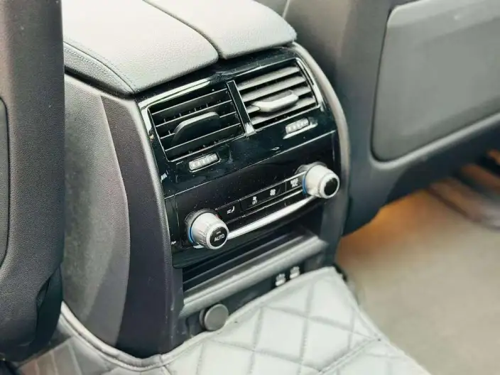 BMW 6 Series GT 2022 Model 630i M Sports Set – фото 6