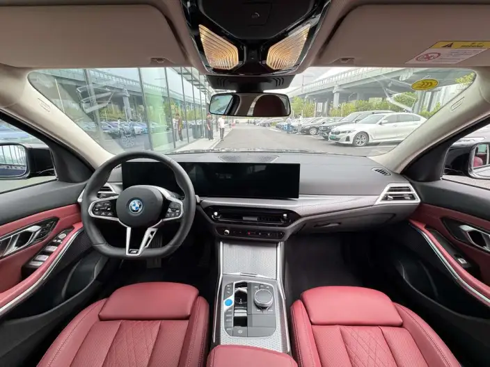 BMW i3 2026 Model eDrive40L Night Set – фото 7