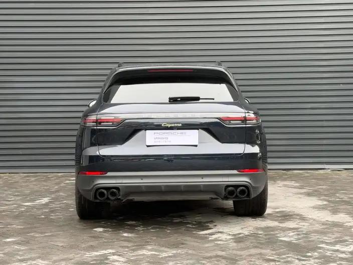 Cayenne E-Hybrid 2023 Model Cayenne E-Hybrid 2.0T Platinum edition – фото 5