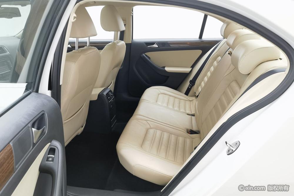 Volkswagen Sagitar 2012 1.4TSI Automatic Flagship – фото 20