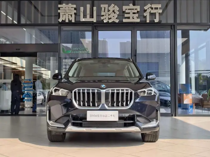 BMW X1 2026 Model sDrive25Li X Design Set – фото 2