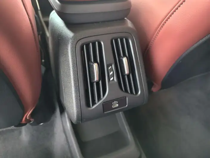 BMW X1 2026 Model sDrive25Li X Design Set – фото 9