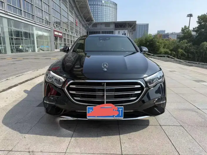 Mercedes-Benz E-Class 2024 Model Facelift E 300 L Fashion Model sedan – фото 2