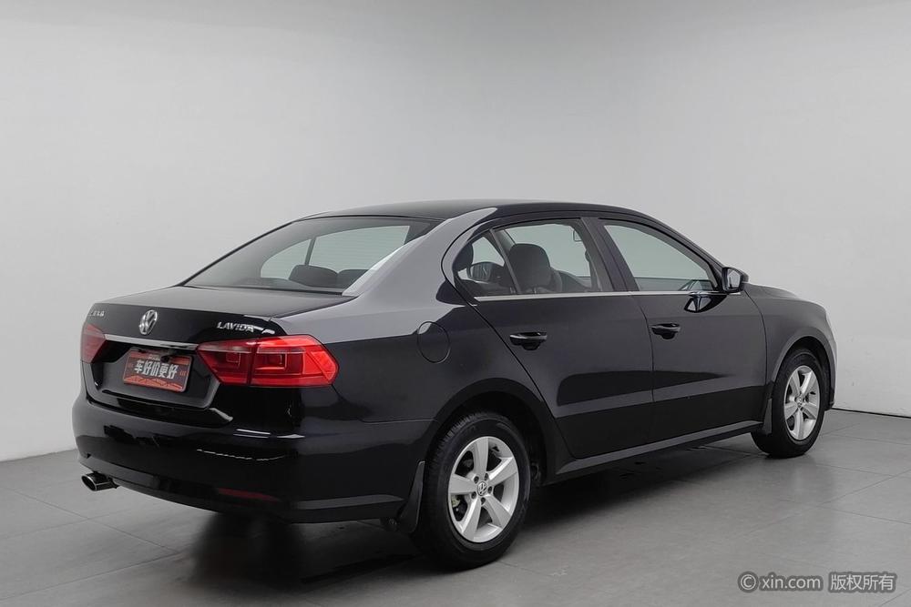 Volkswagen Lavida 2013 Classic Facelift 1.6L Manual Style