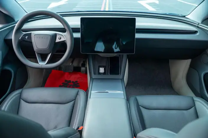 Model 3 2023 Model Long Battery Life Pro All-wheel drive version – фото 9
