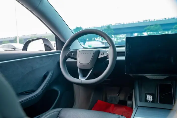 Model 3 2023 Model Long Battery Life Pro All-wheel drive version – фото 10
