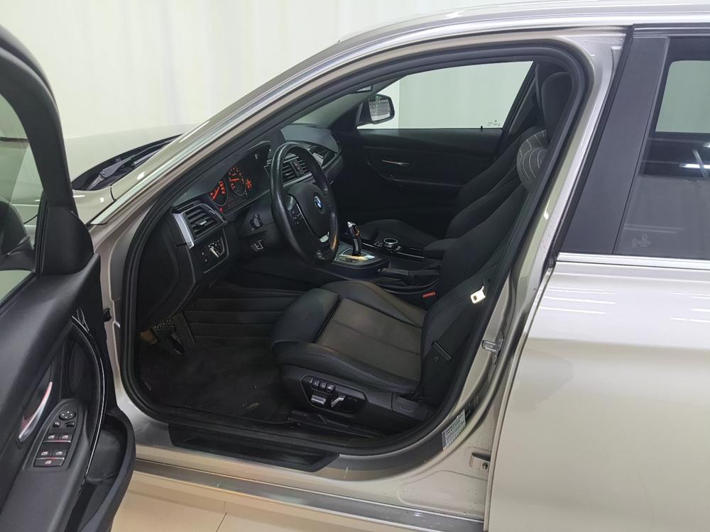 BMW 3 Series 2018 320Li Style – фото 17