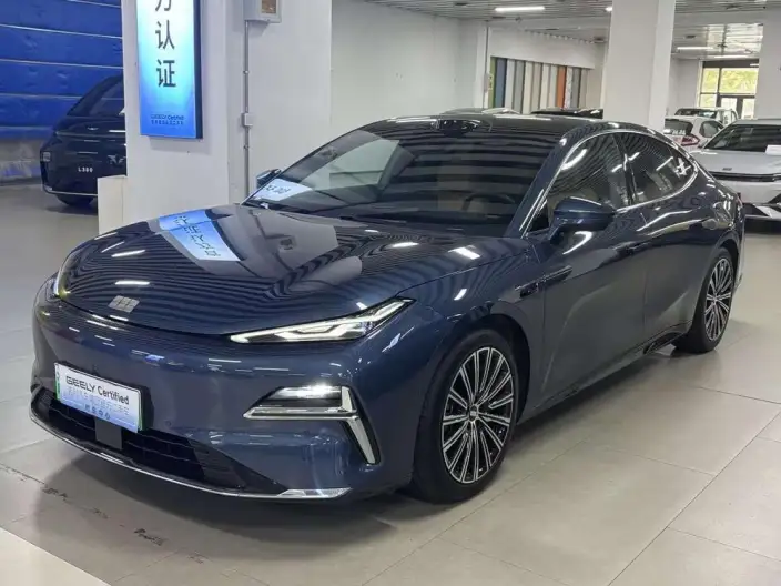 Geely Galaxy E8 PHEV 2025 Model 130km EM-P Galaxy Edition