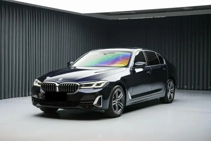 BMW 5 Series 2023 Model 530Li Leading Model Luxury Set – фото 1