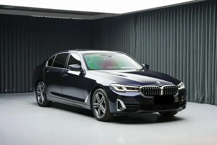 BMW 5 Series 2023 Model 530Li Leading Model Luxury Set – фото 3