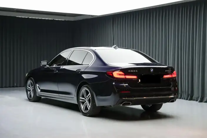 BMW 5 Series 2023 Model 530Li Leading Model Luxury Set – фото 5