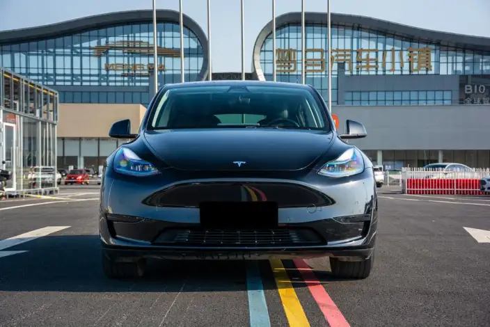Model Y 2023 Model Rear-wheel drive version – фото 2