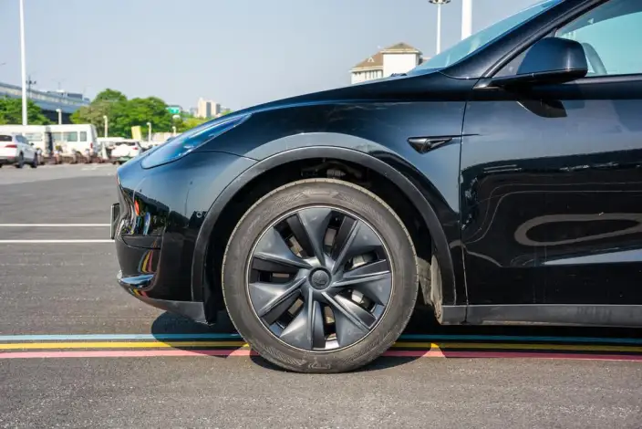 Model Y 2023 Model Rear-wheel drive version – фото 8