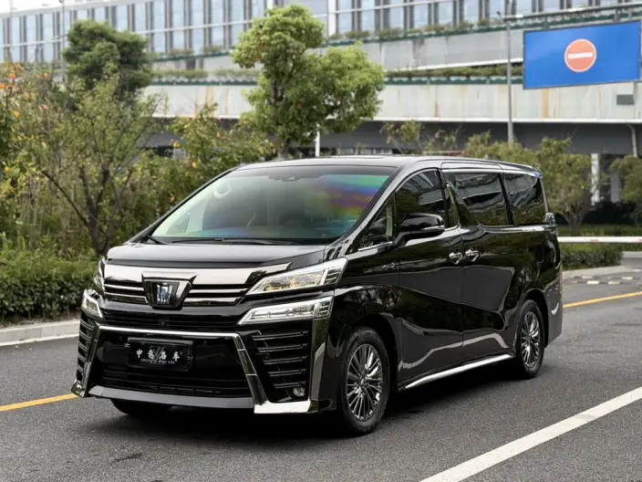 Vellfire 2022 Model Toyota Crown Hybrid Jin Shine Special Edition 2.5L HV Supreme Edition – фото 1
