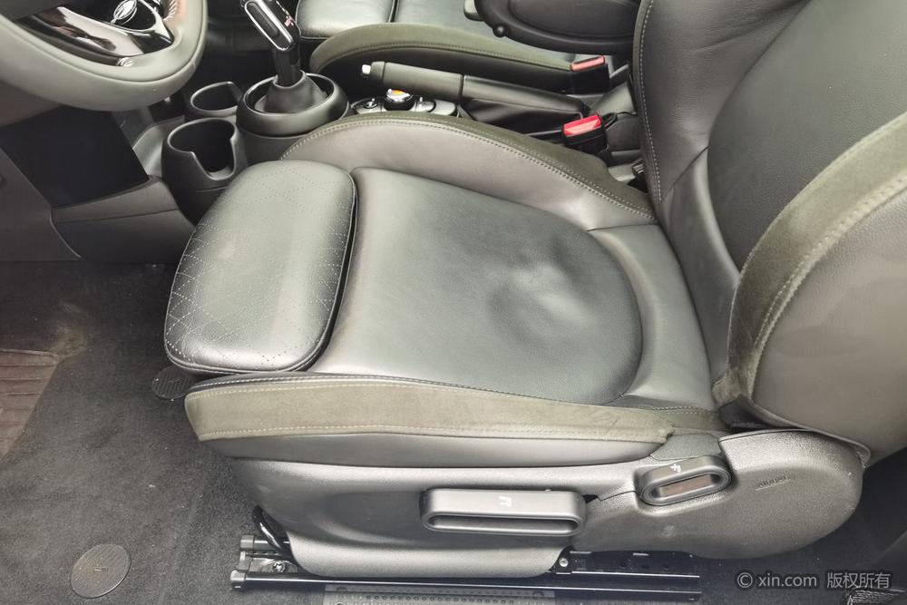MINI 2019 1.5T COOPER Artist – фото 18
