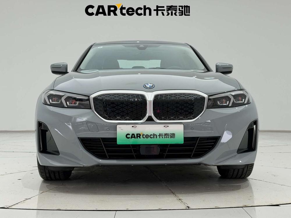 BMW i3 2026 модификация eDrive35L