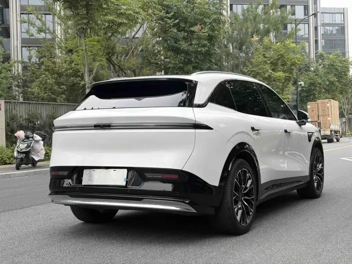 ZEEKR 7X 2025 Model 75kWh Rear Drive Smart Driving Edition – фото 5