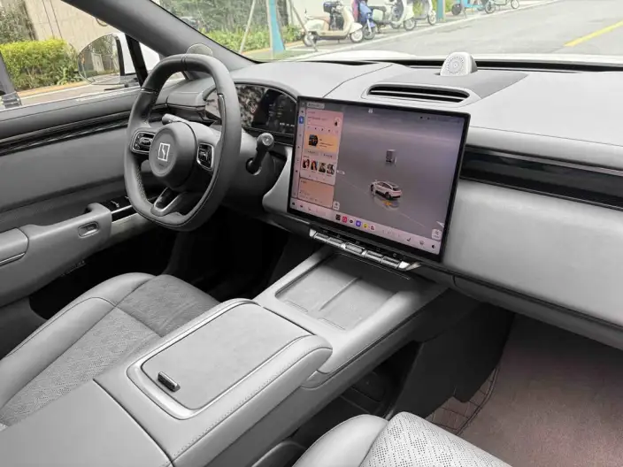 ZEEKR 7X 2025 Model 75kWh Rear Drive Smart Driving Edition – фото 10
