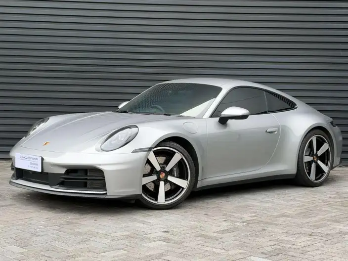 PORSCHE 911 2026 Model Carrera 3.0T