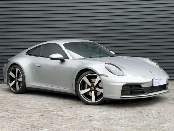 PORSCHE 911 2026 Model Carrera 3.0T